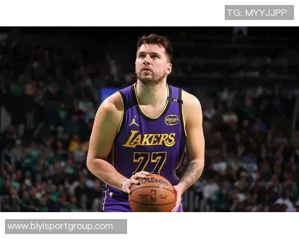 SnoopDogg调侃东契奇需双倍安保东契奇幽默回应自称就是安保