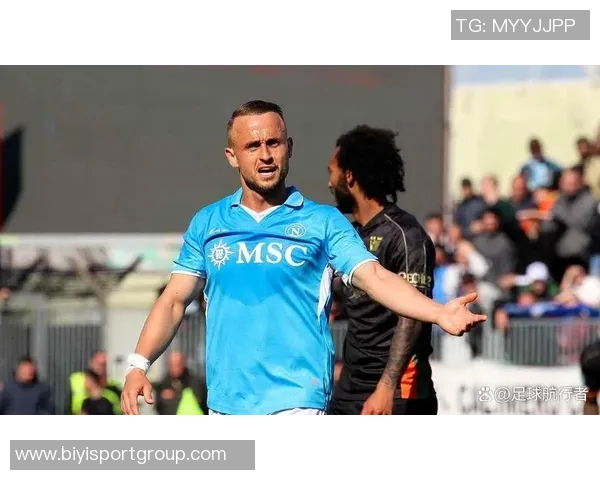 经纪人透露洛博特卡或将在明夏离开那不勒斯难以适应孔蒂的战术体系 经纪人透露洛博特卡或将在明夏离开那不勒斯难以适应孔蒂的战术体系