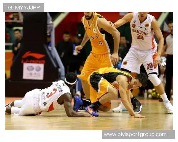 猛龙队与AJ劳森签署双向合同上赛季表现出色场均得分91 猛龙队与AJ劳森签署双向合同上赛季表现出色场均得分91